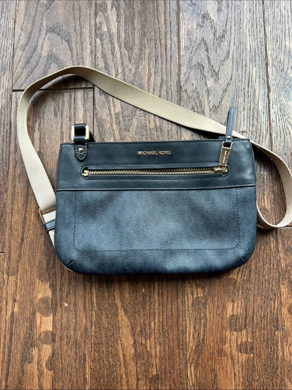 MICHAEL KORS Dark Navy Crossbody Bag with Adjustable Strap